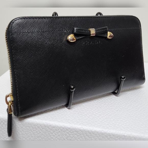 PRADA Saffiano Black Leather Zip Around Wallet EUC - Picture 2 of 11